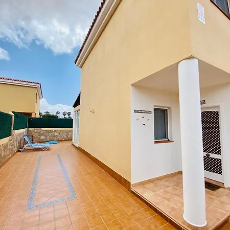 Prázdninový dům Casa De Acuario *